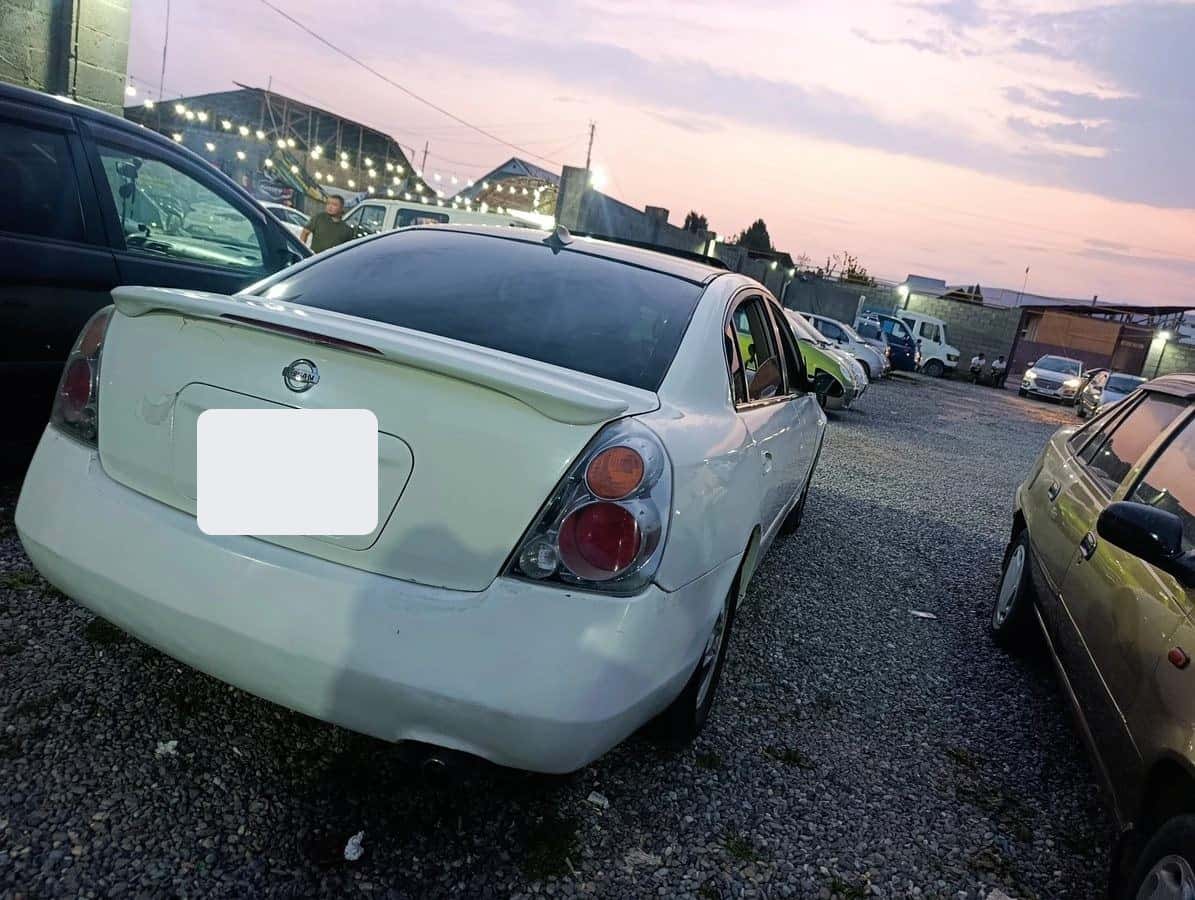 Nissan Altima 2002, Манас