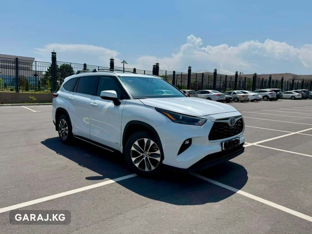 Toyota Highlander 2022, Бишкек