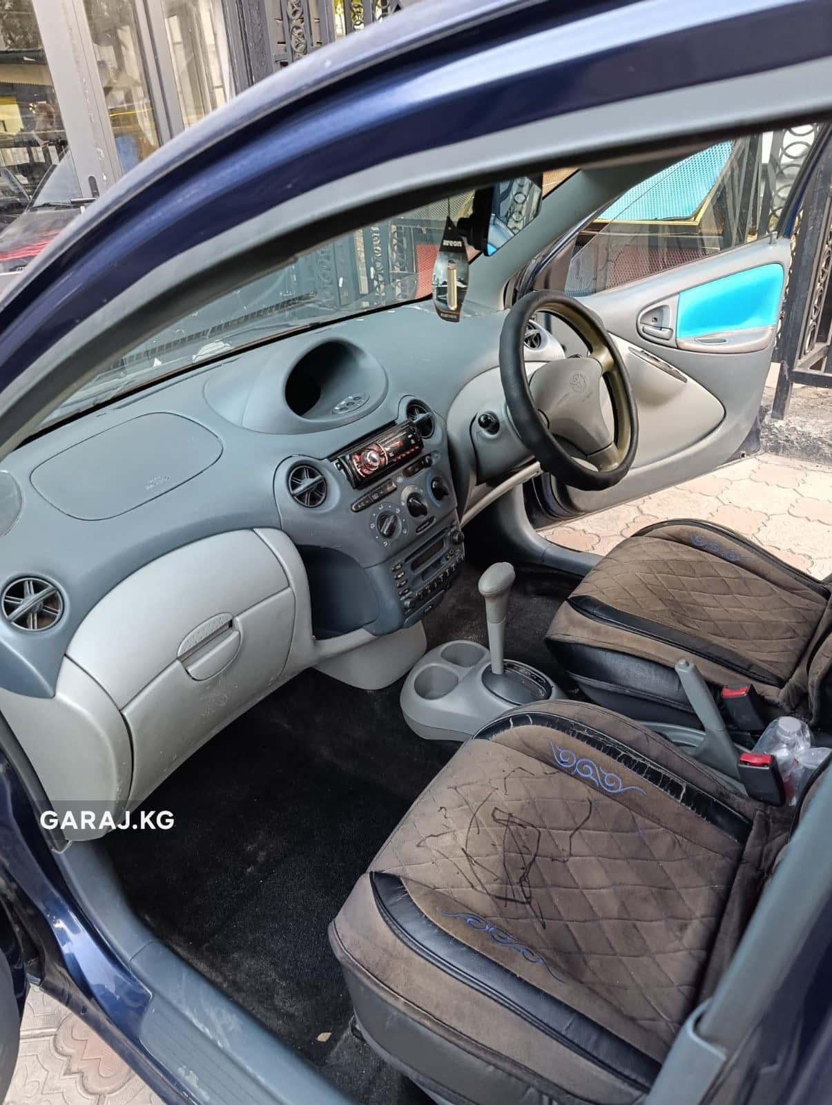 Toyota Vitz 1999, Бишкек