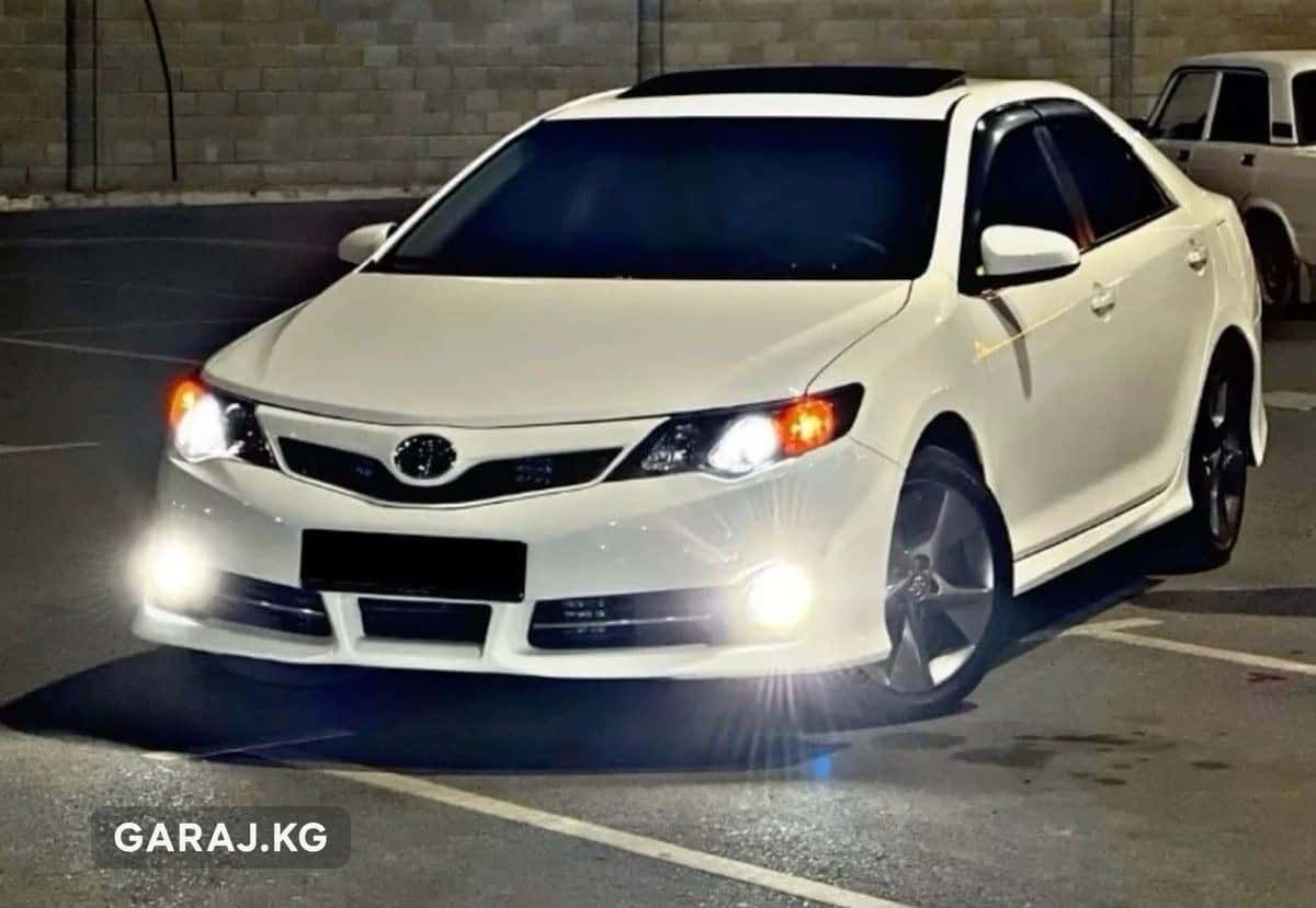 Toyota Camry 2012, Бишкек