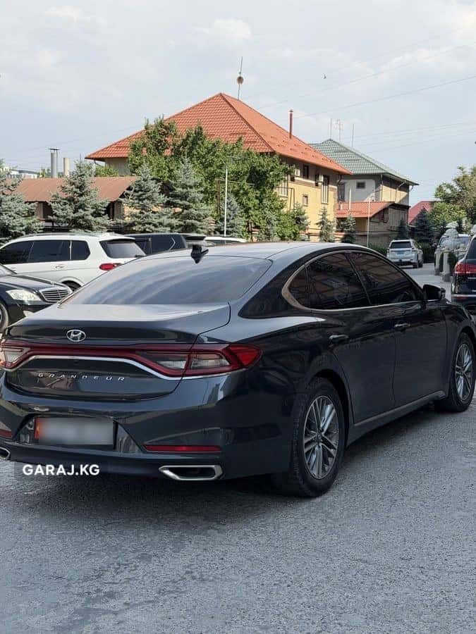 Hyundai Grandeur 2018, Ош