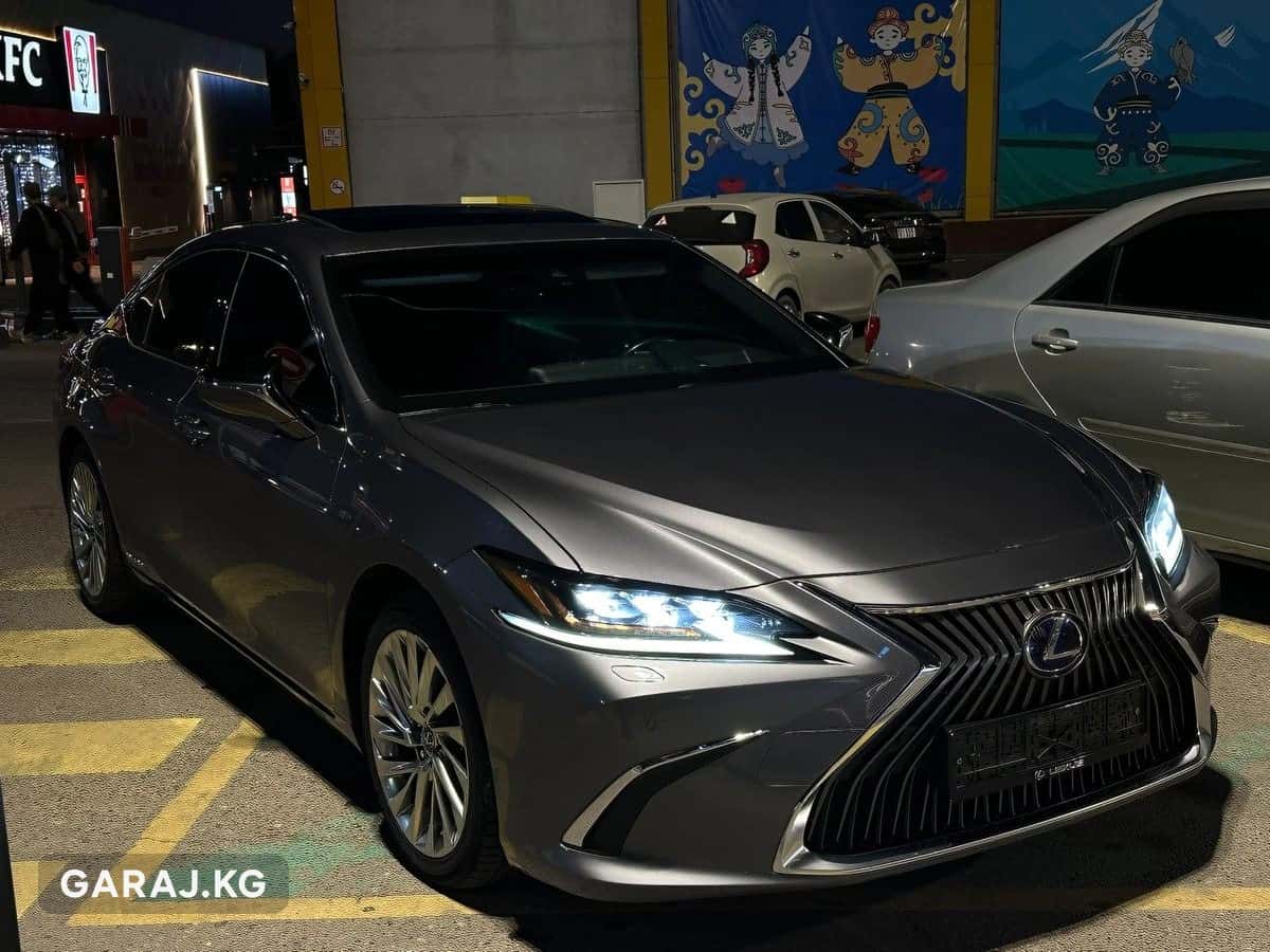 Lexus ES 2019, Бишкек
