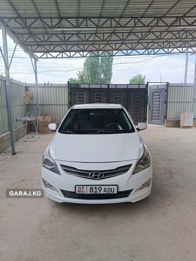 Hyundai Solaris 2015, Кызыл Адыр