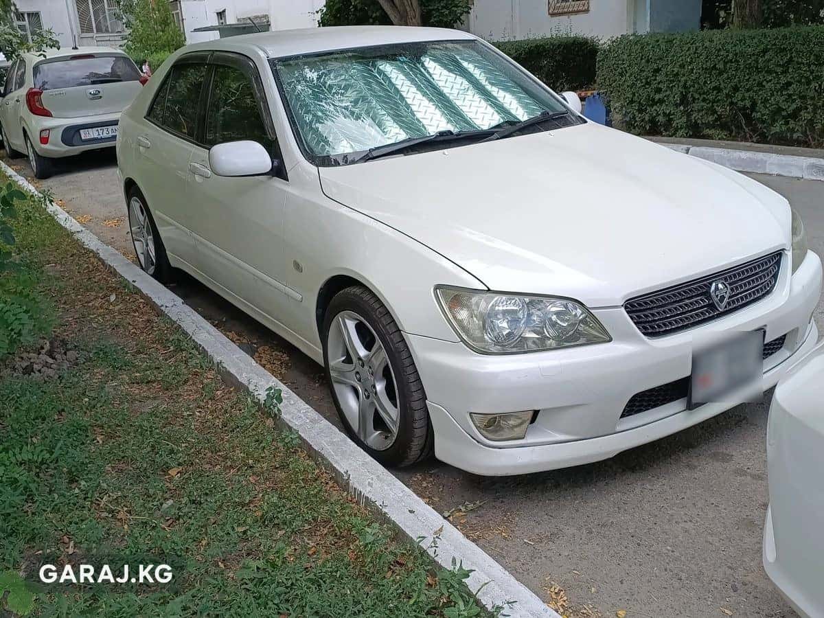 Toyota Altezza 2002, Бишкек