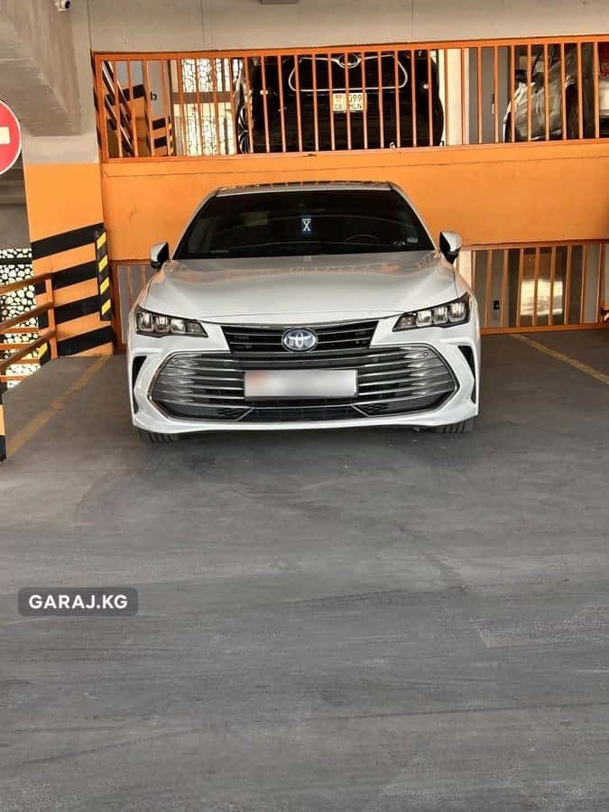 Toyota Avalon 2018, Бишкек