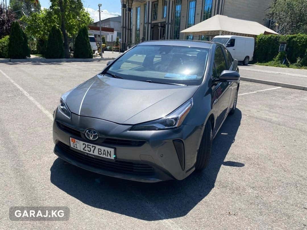 Toyota Prius 2019, Бишкек