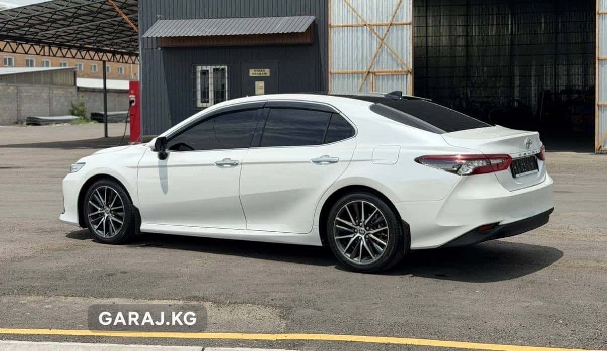 Toyota Camry 2022, Бишкек