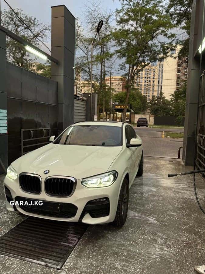 BMW X4 2020, Бишкек