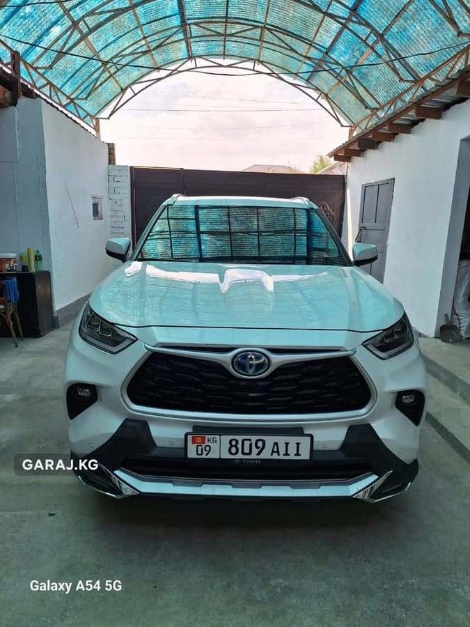 Toyota Highlander 2023, Бишкек