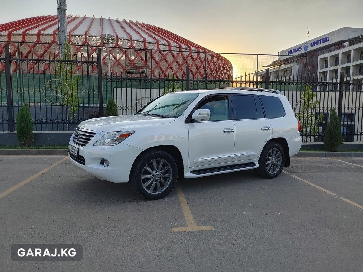 Lexus LX 2011, Бишкек