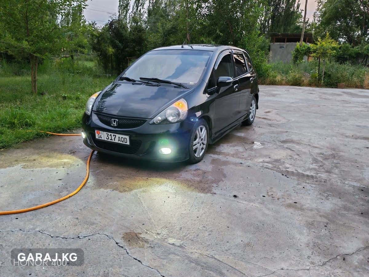 Honda Jazz 2008, Манас