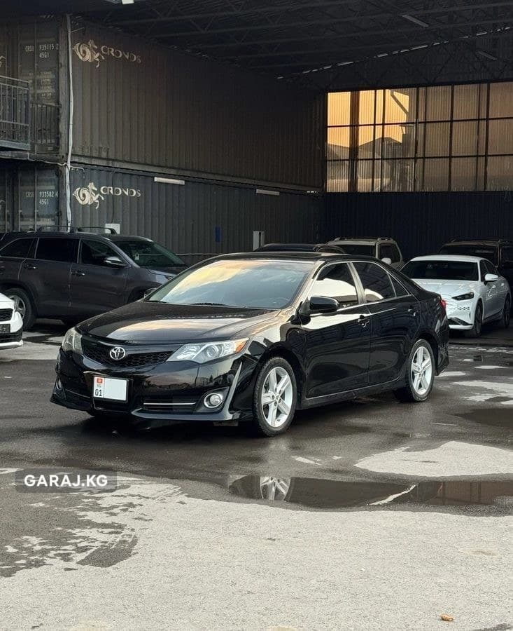 Toyota Camry 2012, Бишкек