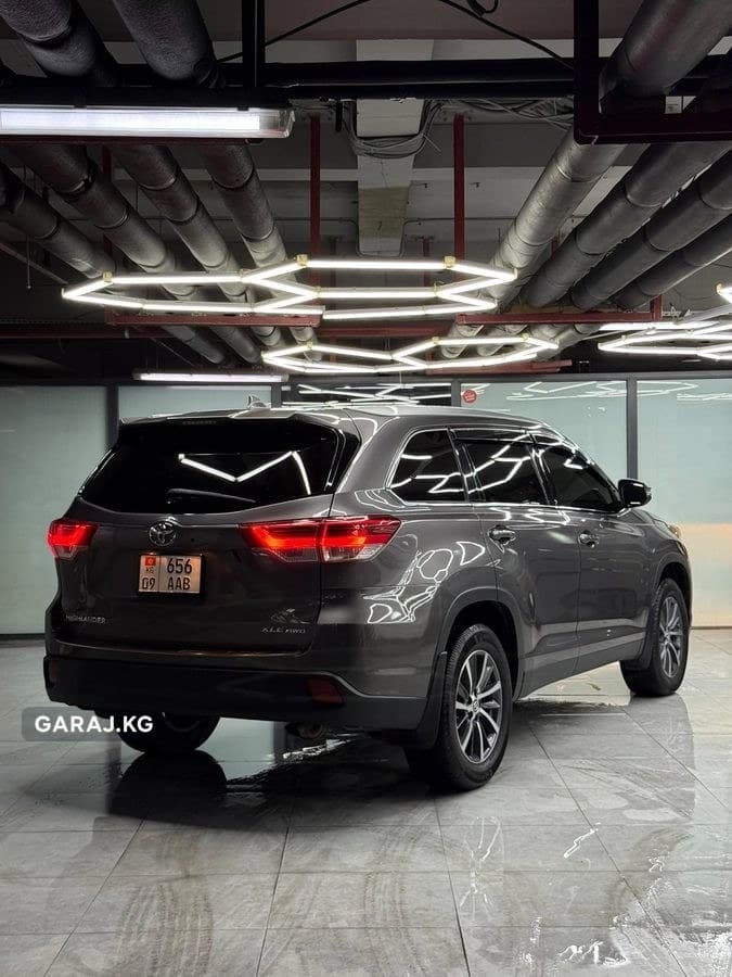 Toyota Highlander 2019, Бишкек