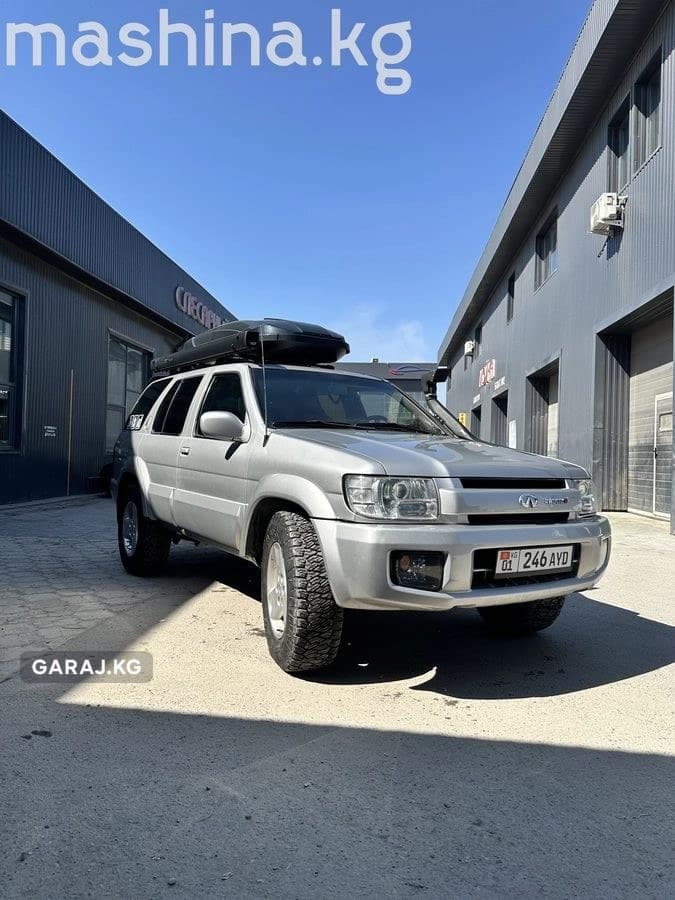Nissan Pathfinder 2002, Бишкек