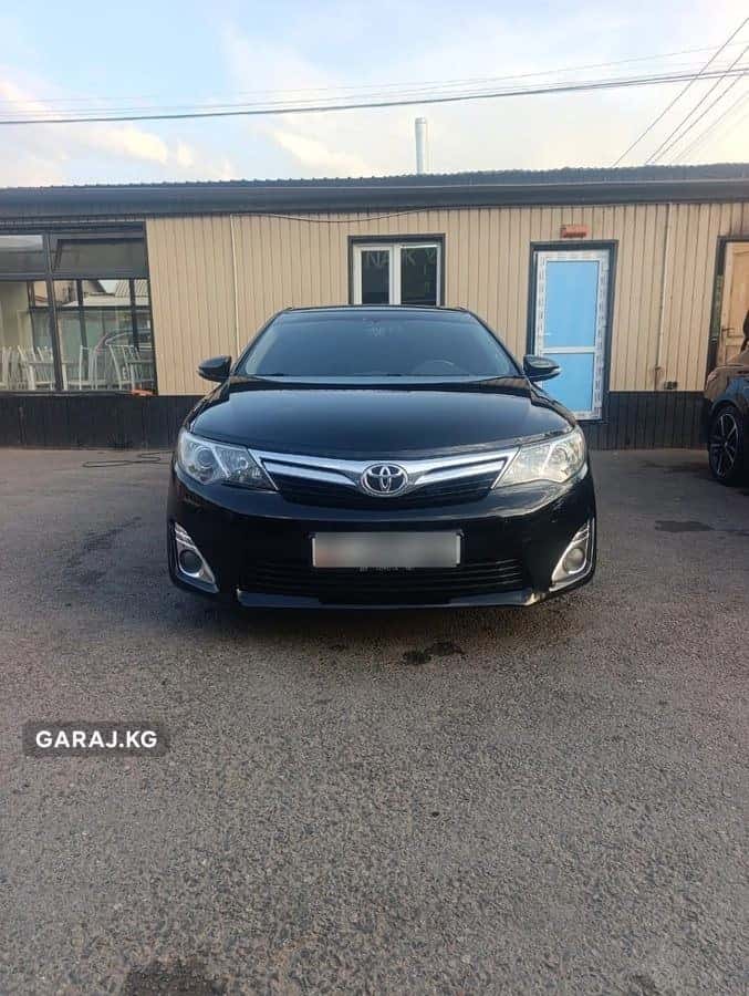 Toyota Camry 2012, Бишкек