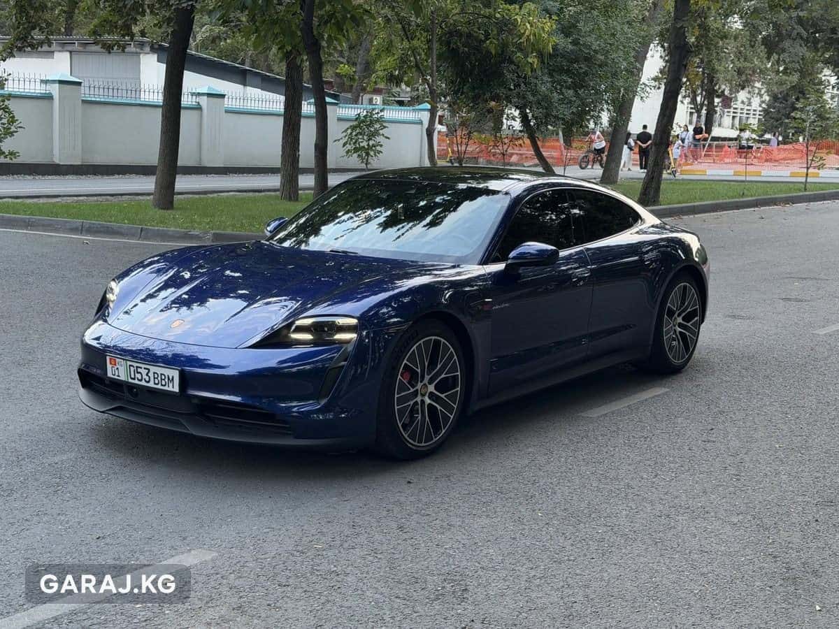 Porsche Taycan 2021, Бишкек