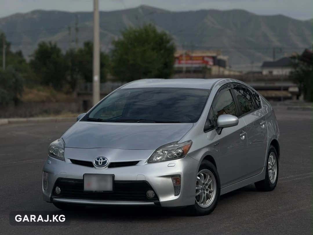 Toyota Prius 2012, Бишкек