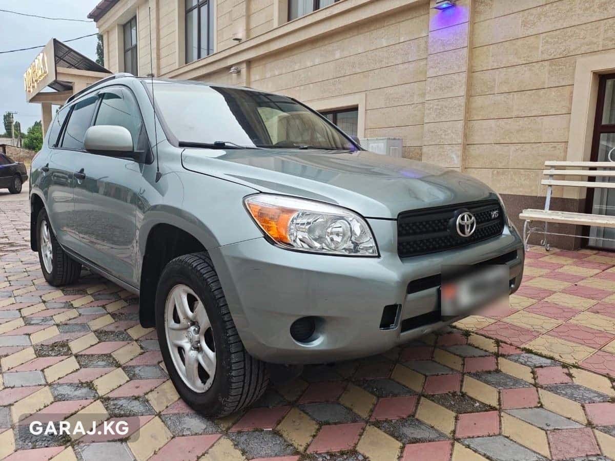 Toyota RAV4 2006, Кара-Балта