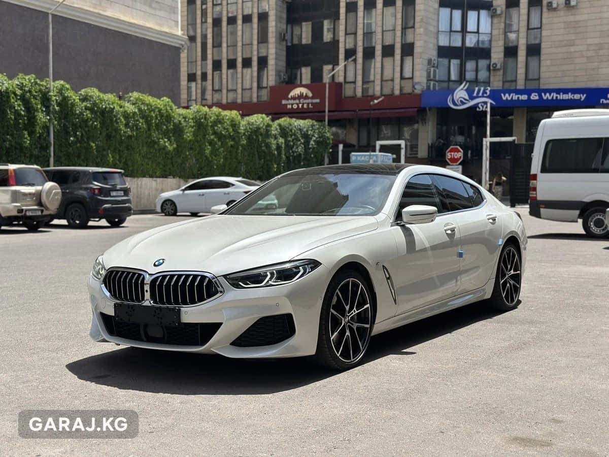 BMW 8 Series 2021, Бишкек