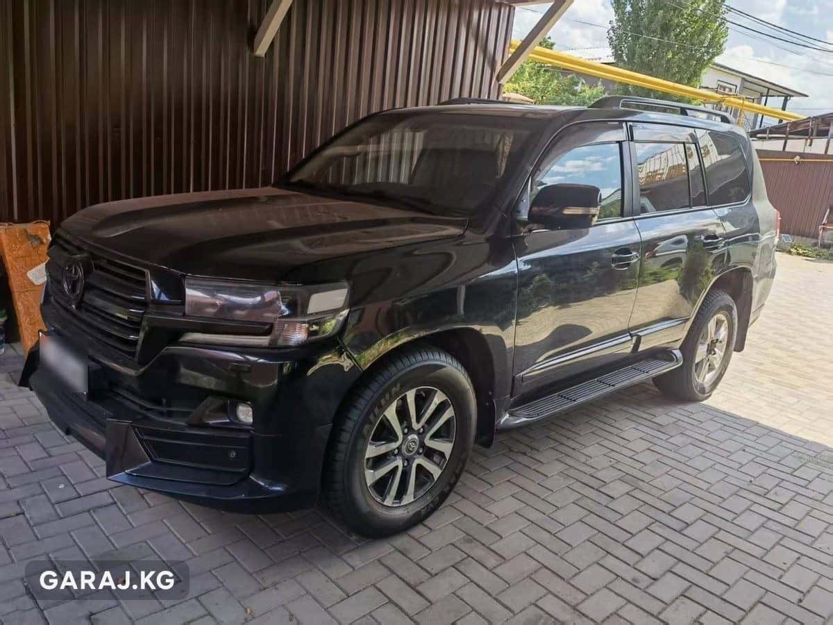 Toyota Land Cruiser 200 2015, Бишкек