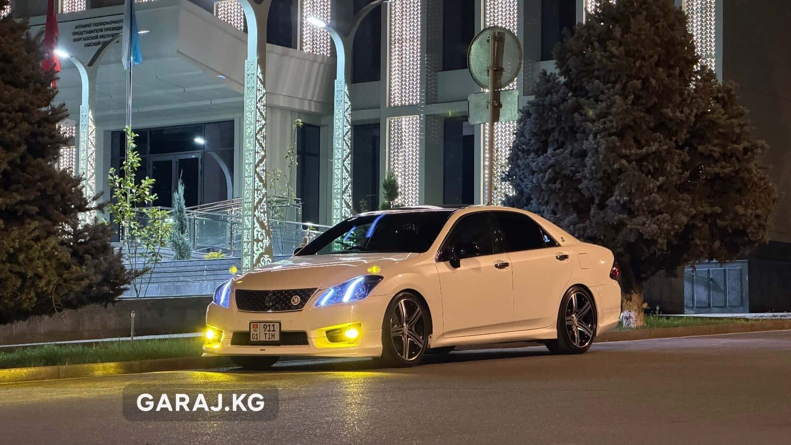 Toyota Crown Athlete 2008, Ош