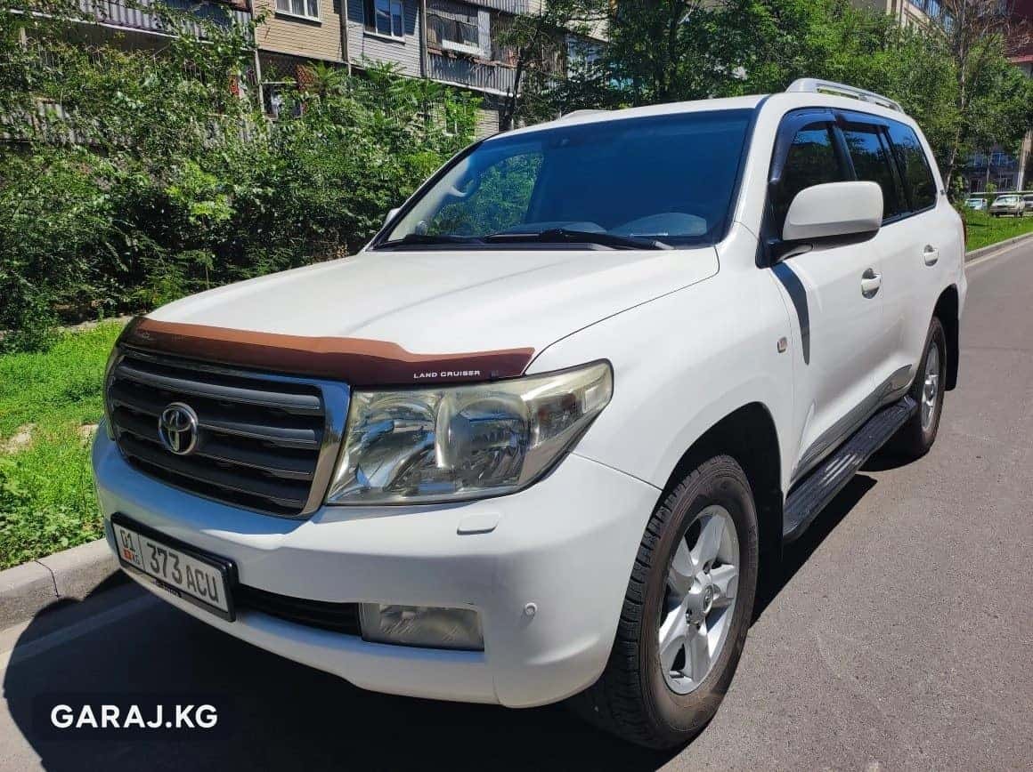 Toyota Land Cruiser 200 2011, Бишкек