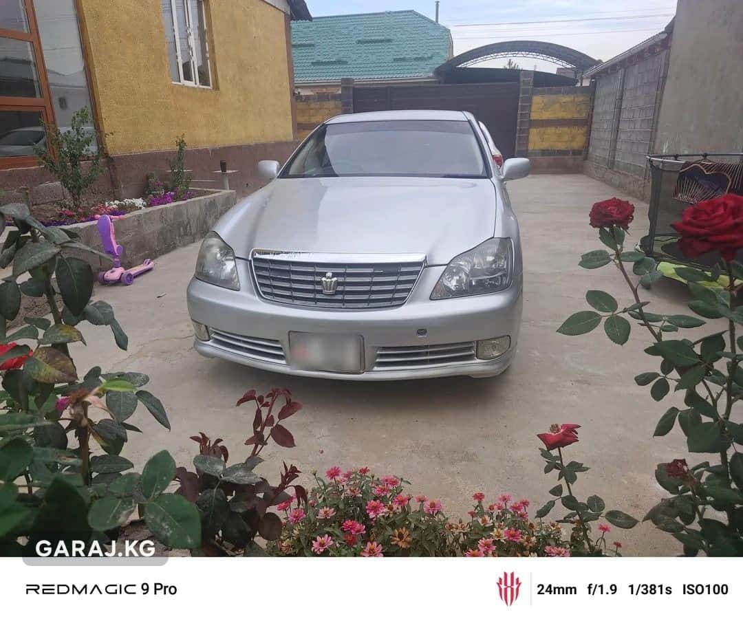Toyota Crown 2006, Бишкек