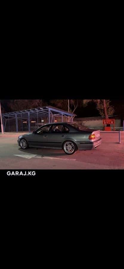 BMW 5 Series 2001, Бишкек