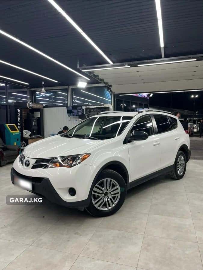 Toyota RAV4 2015, Бишкек