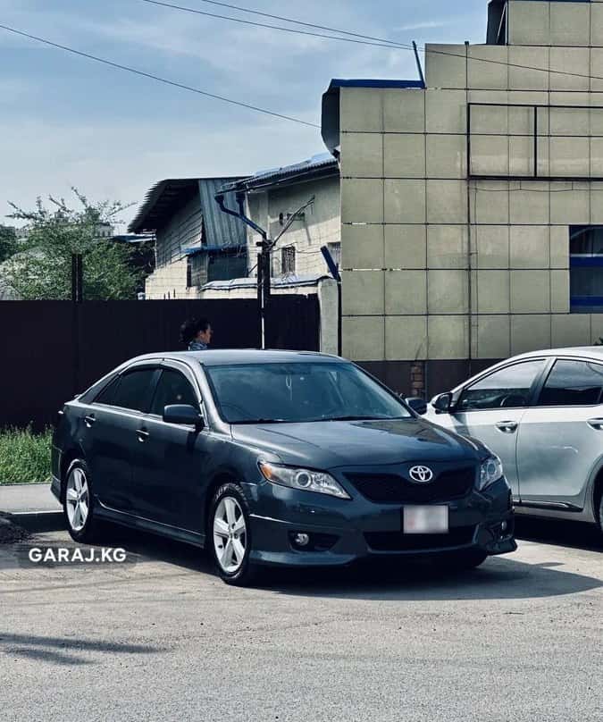 Toyota Camry 2010, Бишкек