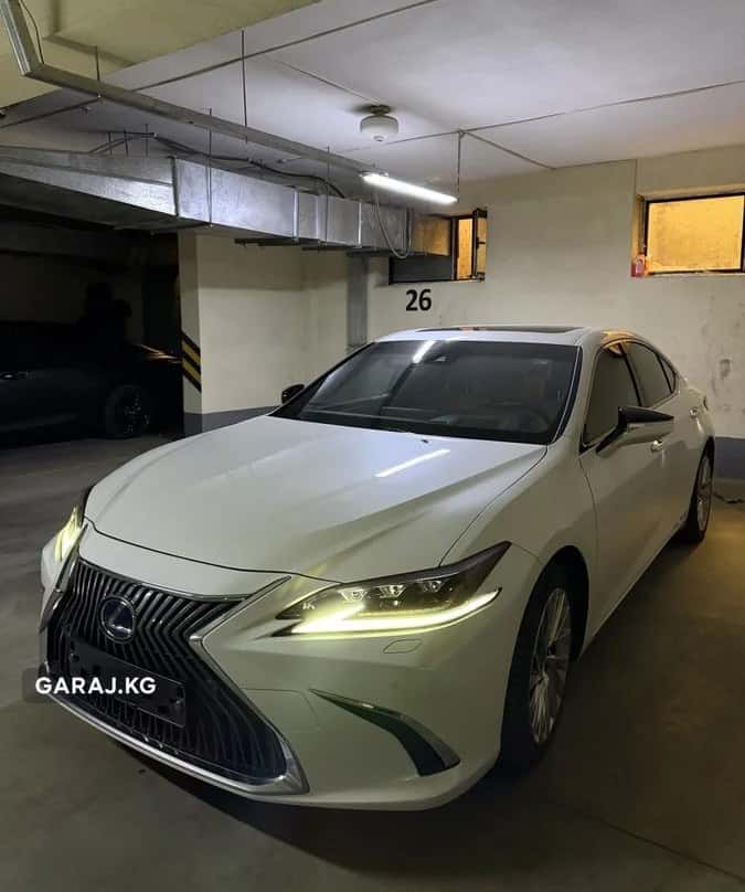 Lexus ES 2019, Бишкек