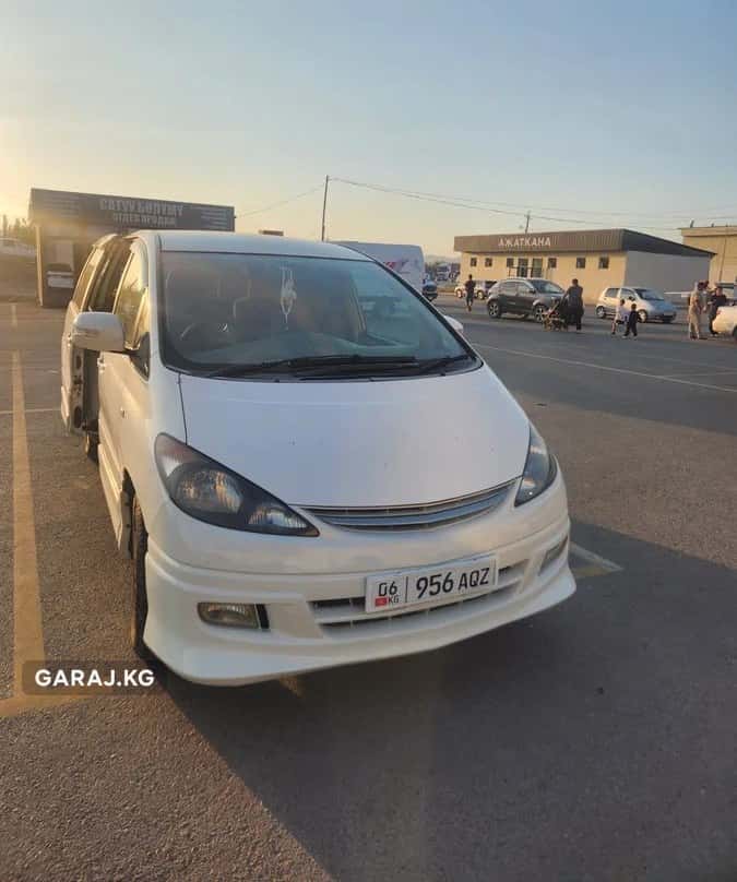 Toyota Estima 2003, Узген