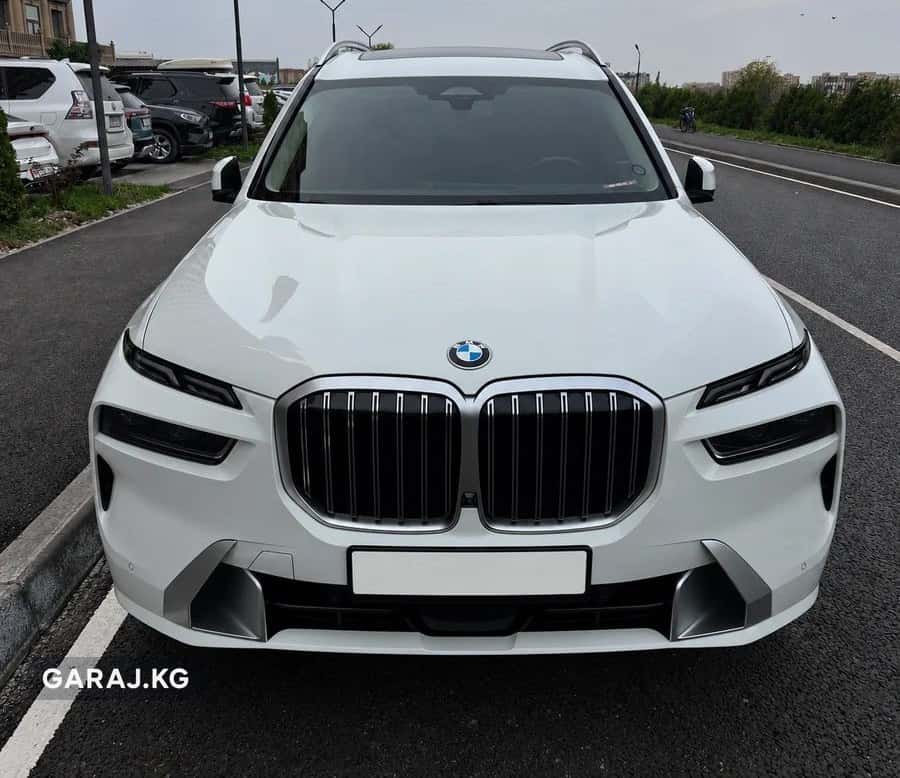 BMW X7 2023, Бишкек