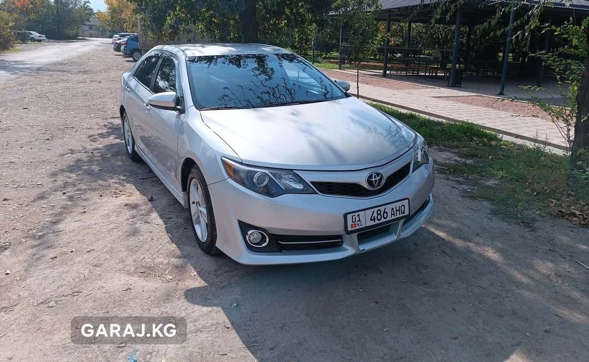 Toyota Camry 2014, Бишкек