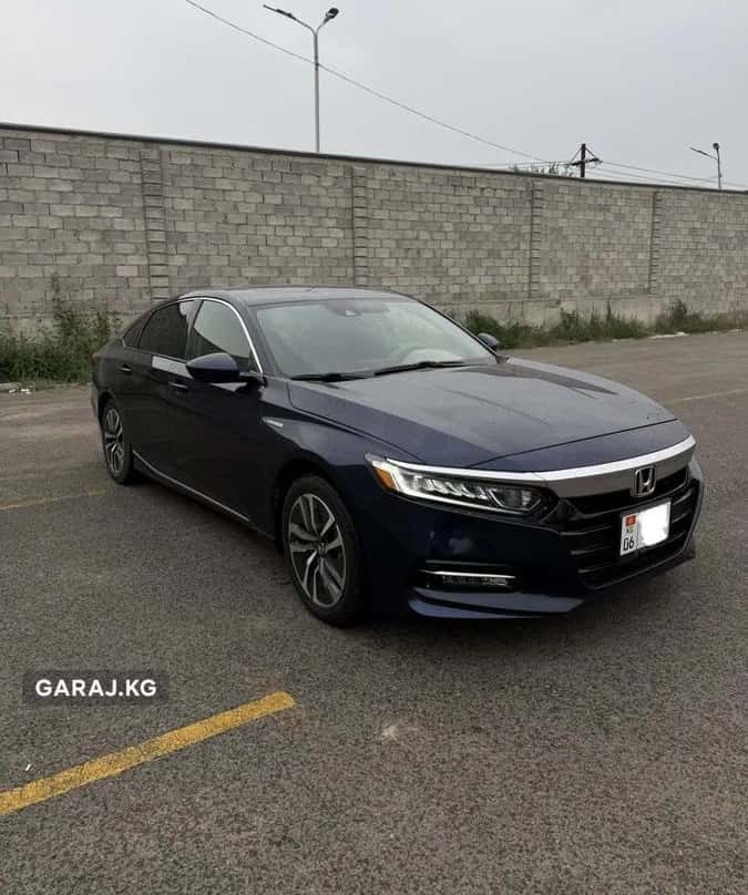Honda Accord 2018, Ош