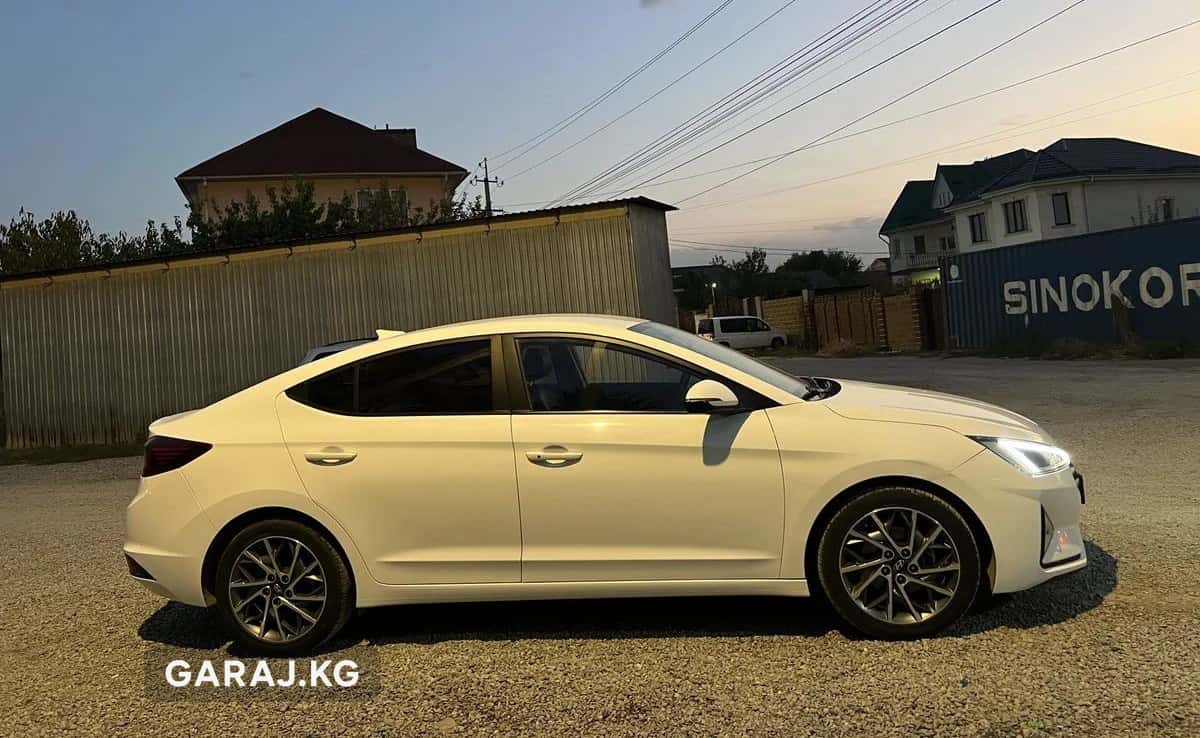 Hyundai Avante 2018, Бишкек