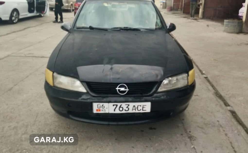 Opel Vectra 1999, Кызыл-Кия