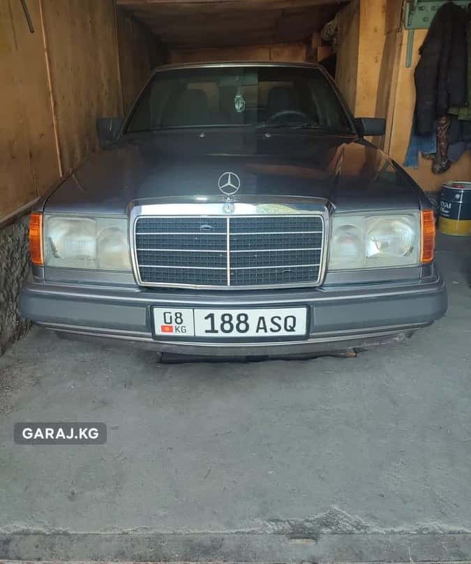 Mercedes-Benz E-Class 1990, Кара-Балта