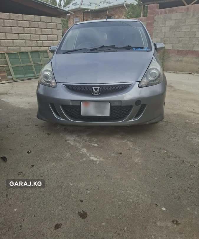 Honda Fit 2003, Ала-Бука
