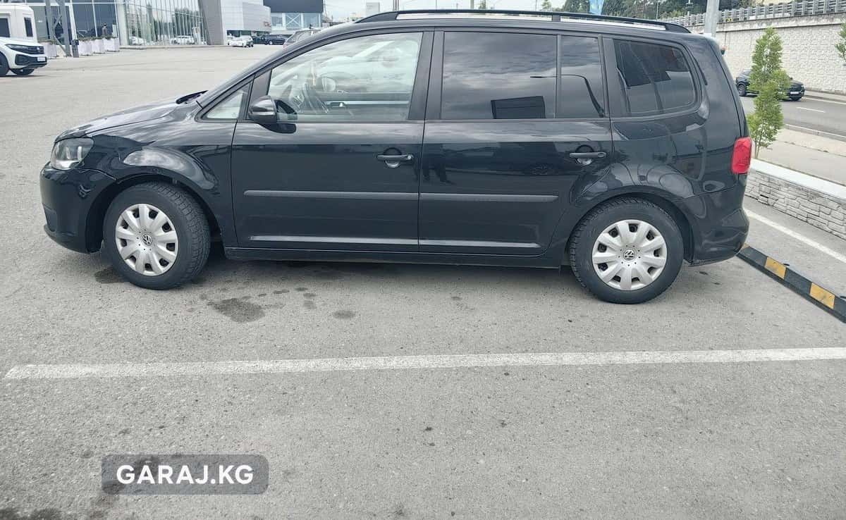 Volkswagen Touran 2012, Бишкек