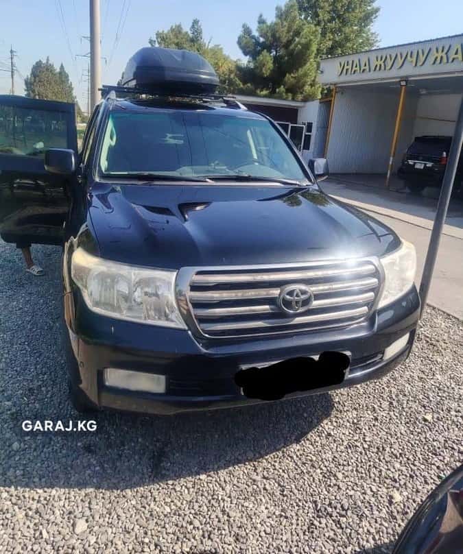 Toyota Land Cruiser 200 2011, Ош