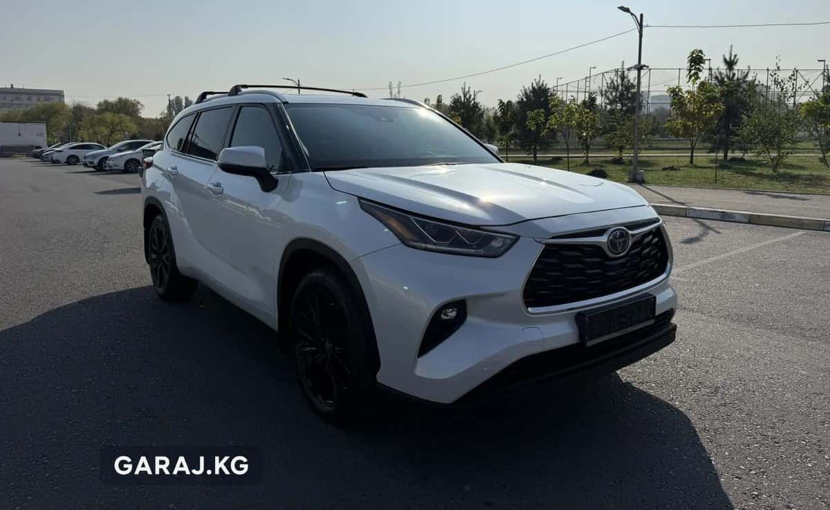 Toyota Highlander 2023, Бишкек