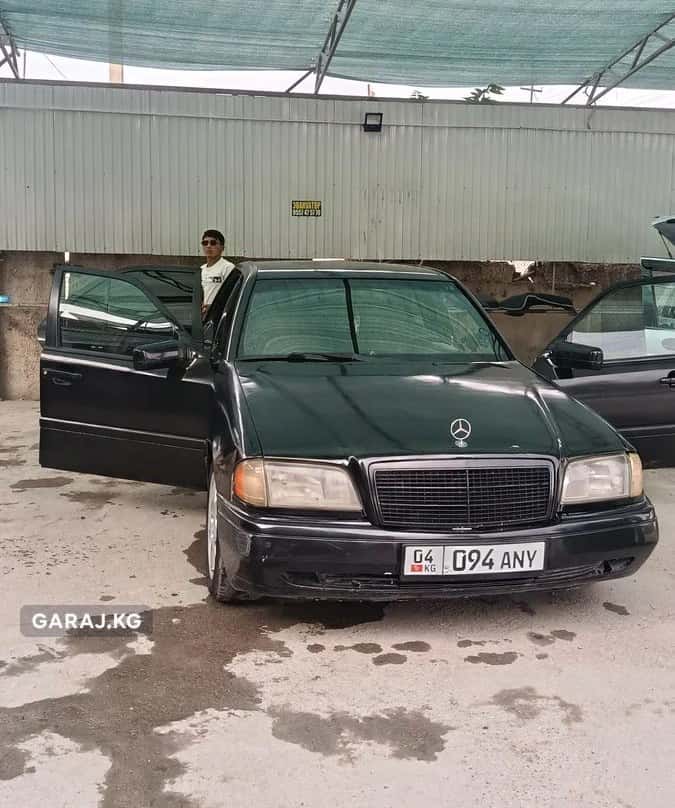 Mercedes-Benz C-Class 1994, Ош