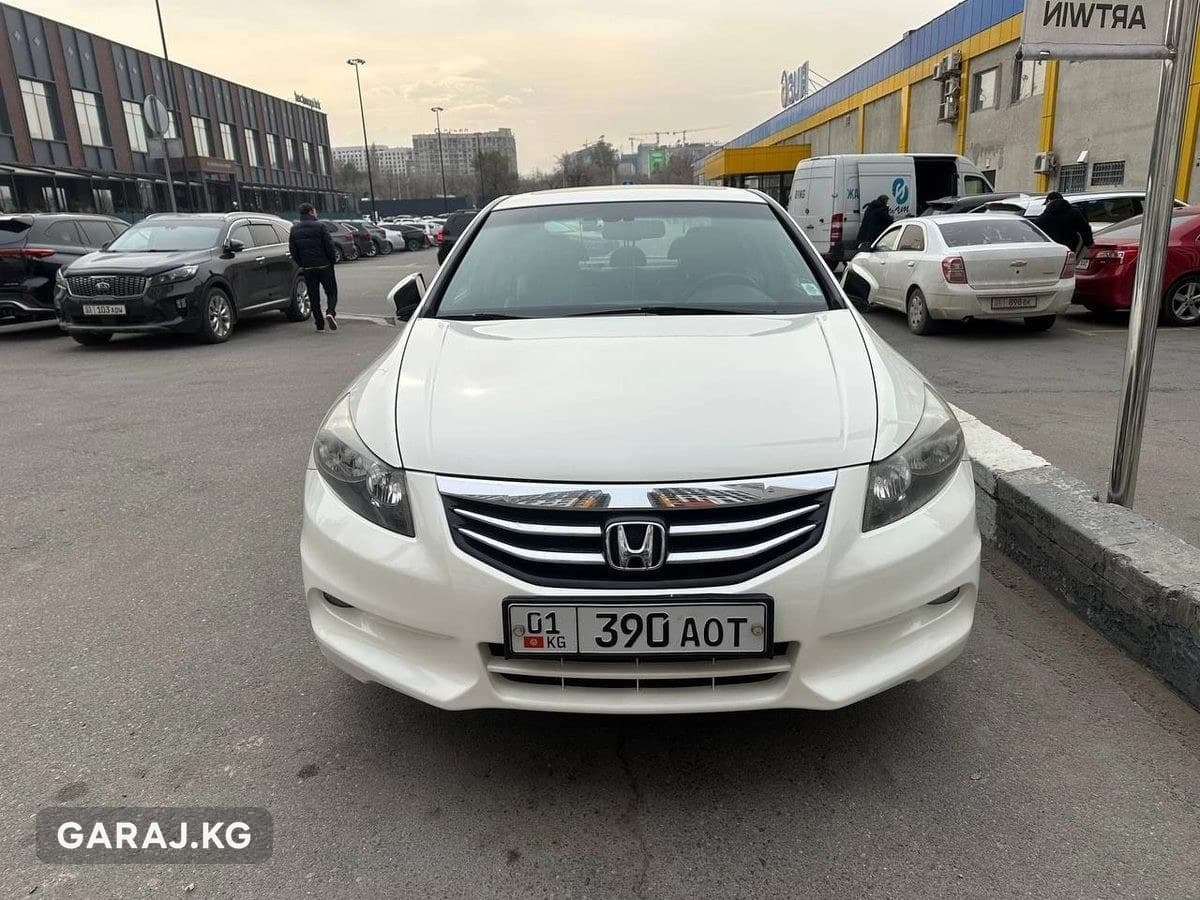 Honda Accord 2010, Бишкек
