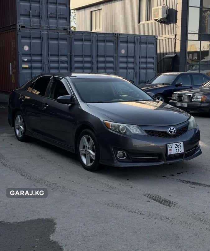 Toyota Camry 2013, Бишкек