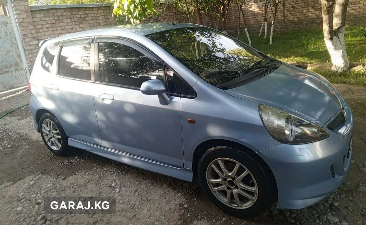 Honda Jazz 2002, Базар-Коргон
