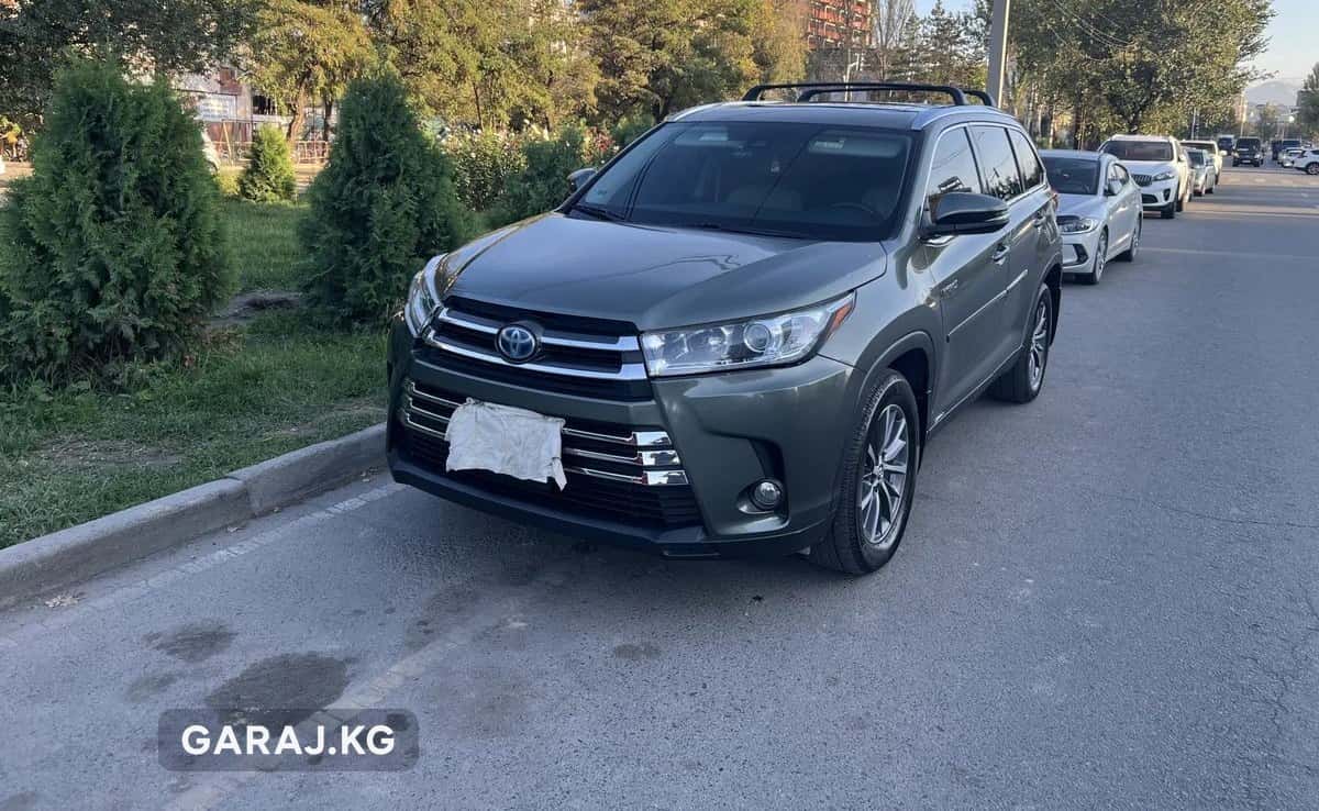 Toyota Highlander 2019, Бишкек