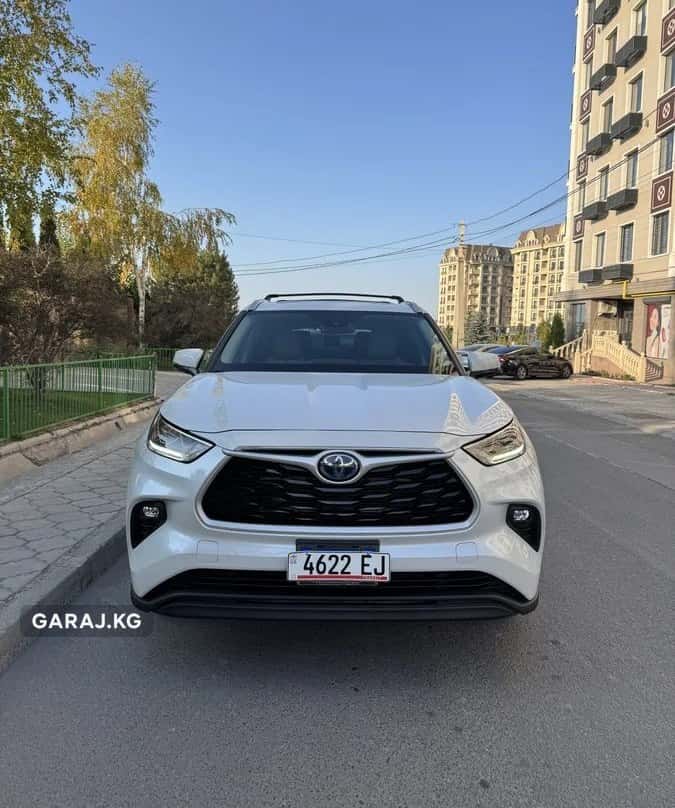 Toyota Highlander 2022, Бишкек