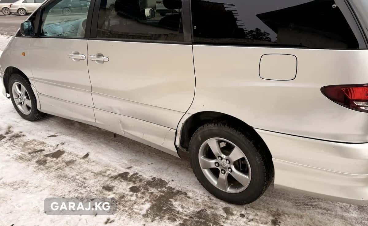 Toyota Estima 2000, Токмок