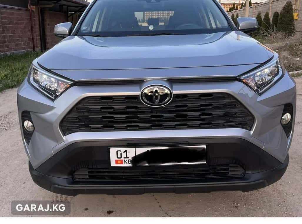 Toyota RAV4 2019, Бишкек